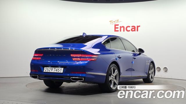 Genesis G80 2022 — photo 2