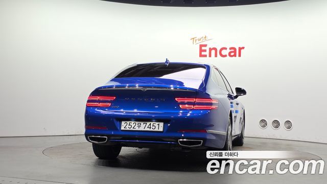 Genesis G80 2022 — photo 4