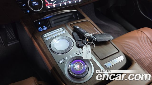 Genesis G80 2022 — photo 12