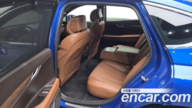 Genesis G80 2022 — photo 18