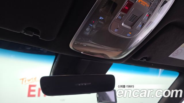 Genesis G80 2022 — photo 25