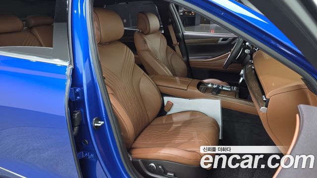 Genesis G80 2022 — photo 16