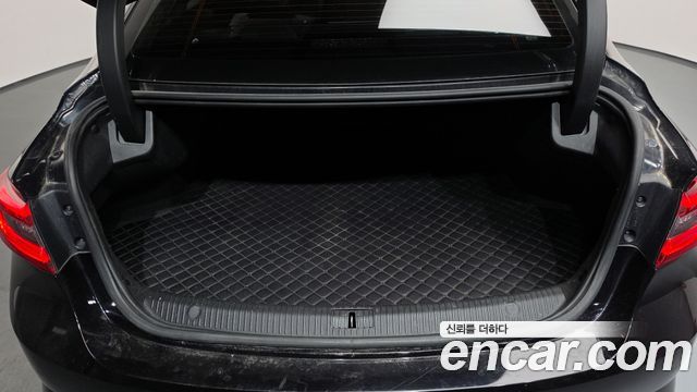Renault Korea SM6 2019 — photo 26
