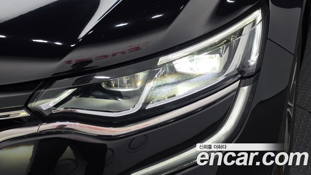Renault Korea SM6 2019 — photo 8