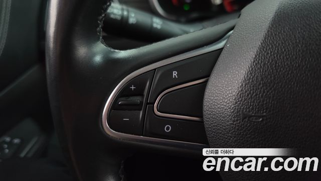 Renault Korea SM6 2019 — photo 32