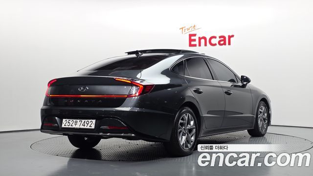 Hyundai Sonata 2023 — photo 2