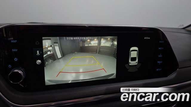 Hyundai Sonata 2023 — photo 21