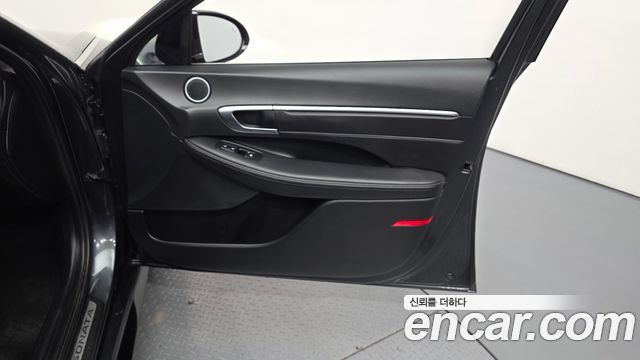 Hyundai Sonata 2023 — photo 14