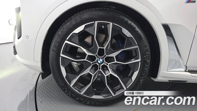 BMW X7 2026 — photo 5