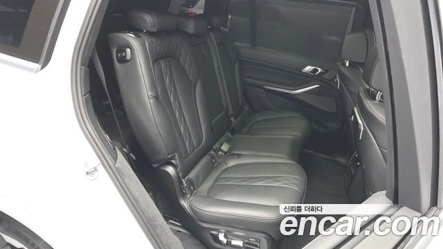 BMW X7 2026 — photo 17