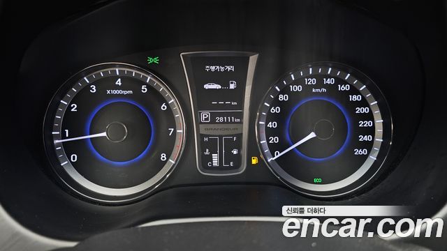 Hyundai Grandeur 2012 — photo 11