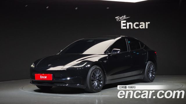 Tesla Model 3 2024 — photo 1