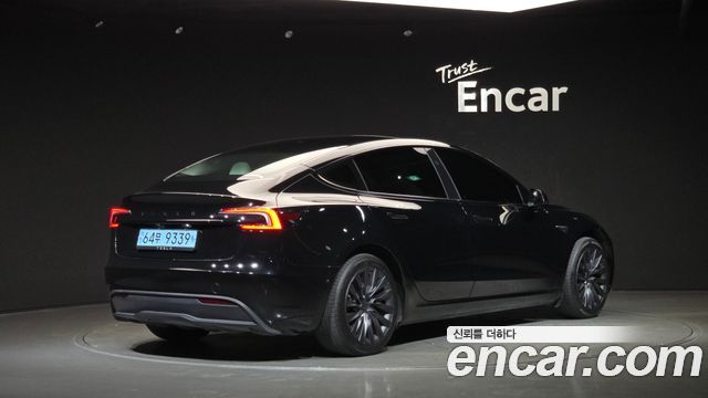 Tesla Model 3 2024 — photo 2