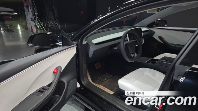 Tesla Model 3 2024 — photo 10