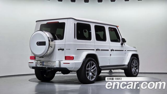 Mercedes-Benz G-Class 2022 — photo 2