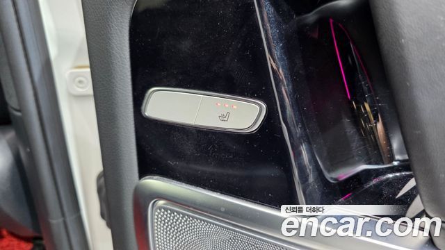 Mercedes-Benz G-Class 2022 — photo 19