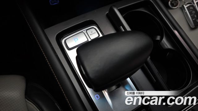 Genesis G80 2019 — photo 12
