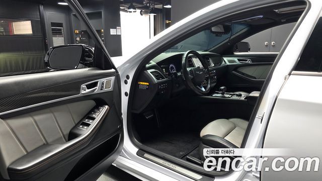 Genesis G80 2019 — photo 13