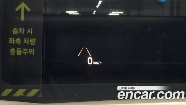 Genesis G80 2019 — photo 22