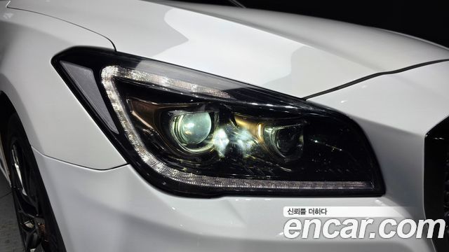 Genesis G80 2019 — photo 8