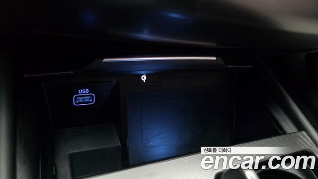 Genesis G80 2019 — photo 27