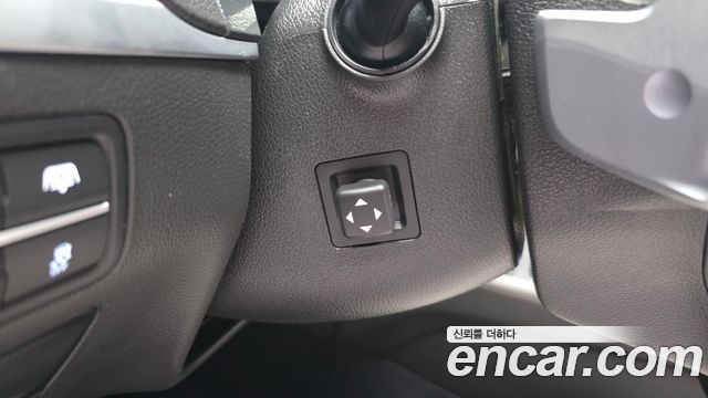 Genesis G80 2019 — photo 29