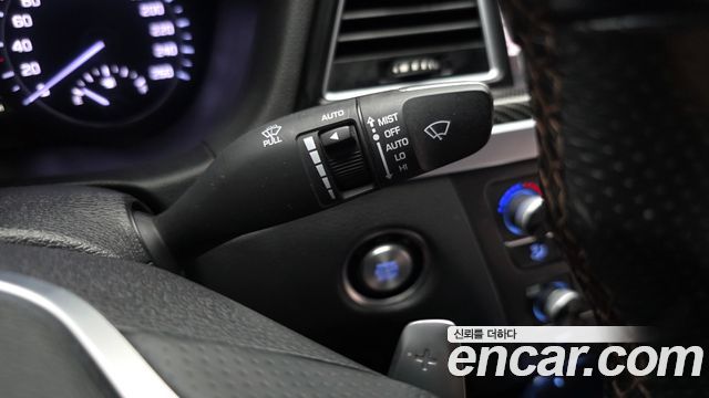 Genesis G80 2019 — photo 39