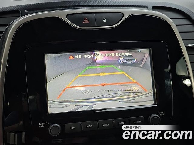 Renault Korea QM3 2014 — photo 15