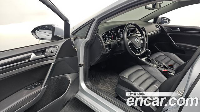 Volkswagen Golf 2014 — photo 10