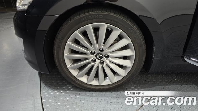 Hyundai Equus 2015 — photo 5