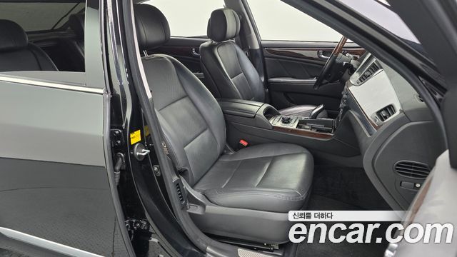 Hyundai Equus 2015 — photo 12