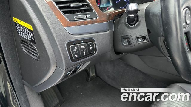 Hyundai Equus 2015 — photo 17