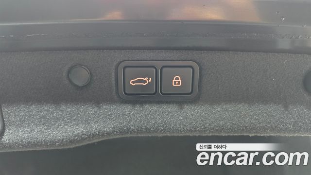 Hyundai Equus 2015 — photo 19