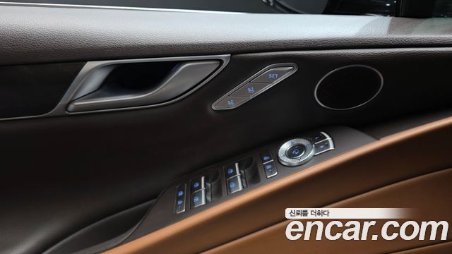 Genesis G80 2021 — photo 27