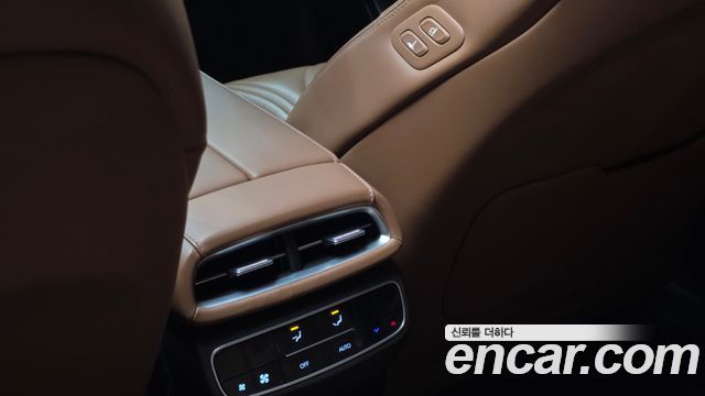 Genesis G80 2021 — photo 29