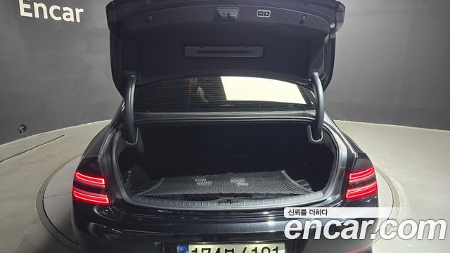 Genesis G80 2021 — photo 33