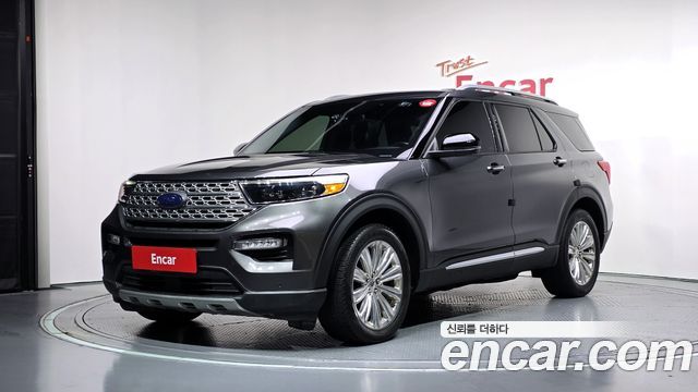 Ford Explorer 2020 — photo 1