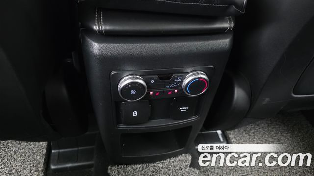 Ford Explorer 2020 — photo 19