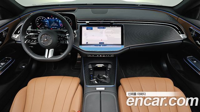 Mercedes-Benz E-Class 2026 — photo 10