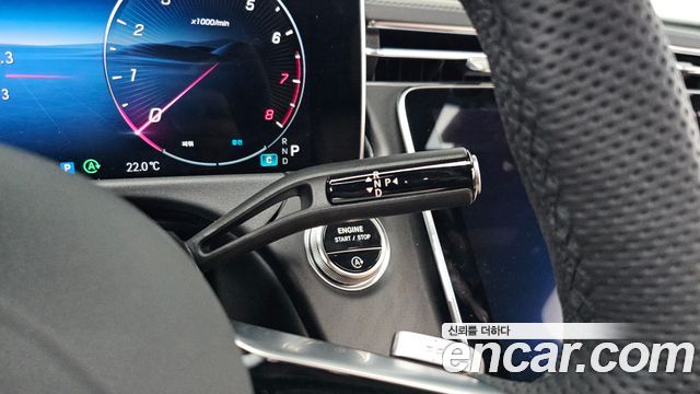 Mercedes-Benz E-Class 2026 — photo 12