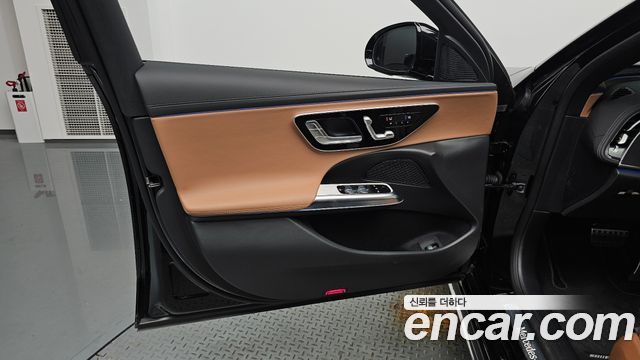 Mercedes-Benz E-Class 2026 — photo 14