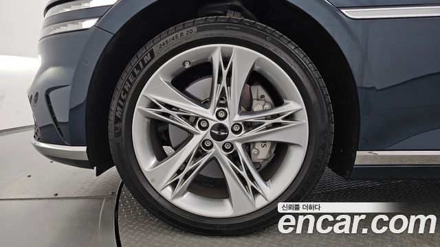 Genesis G90 2023 — photo 5