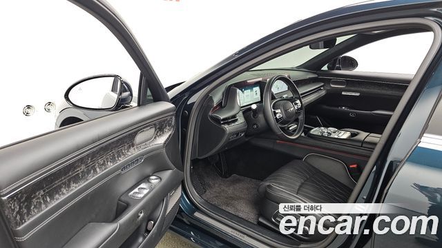 Genesis G90 2023 — photo 13