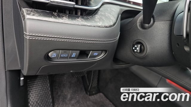 Genesis G90 2023 — photo 28