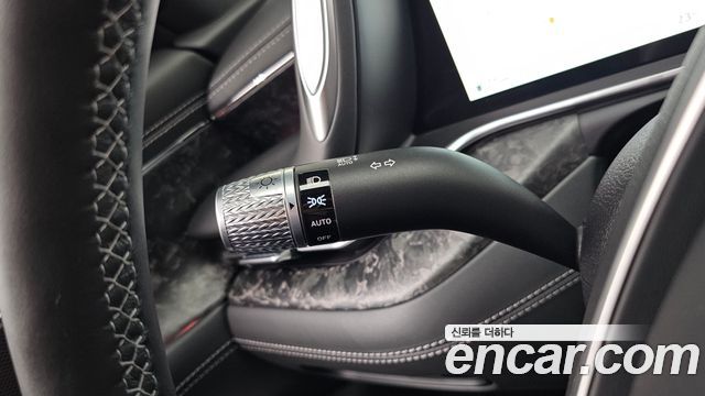 Genesis G90 2023 — photo 31