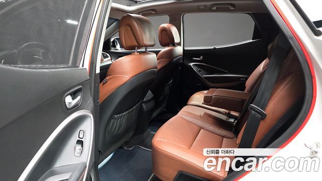 Hyundai Santafe 2014 — photo 11