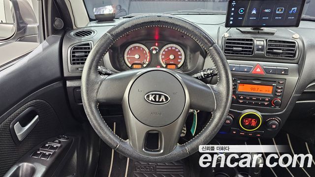 Kia morning 2011 — photo 12
