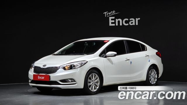Kia K3 2015 — photo 1
