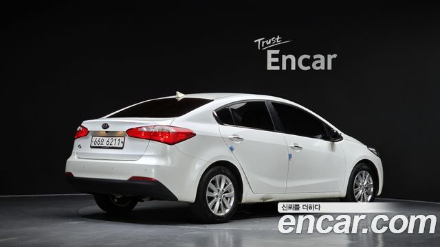 Kia K3 2015 — photo 2