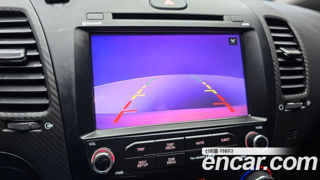 Kia K3 2015 — photo 15